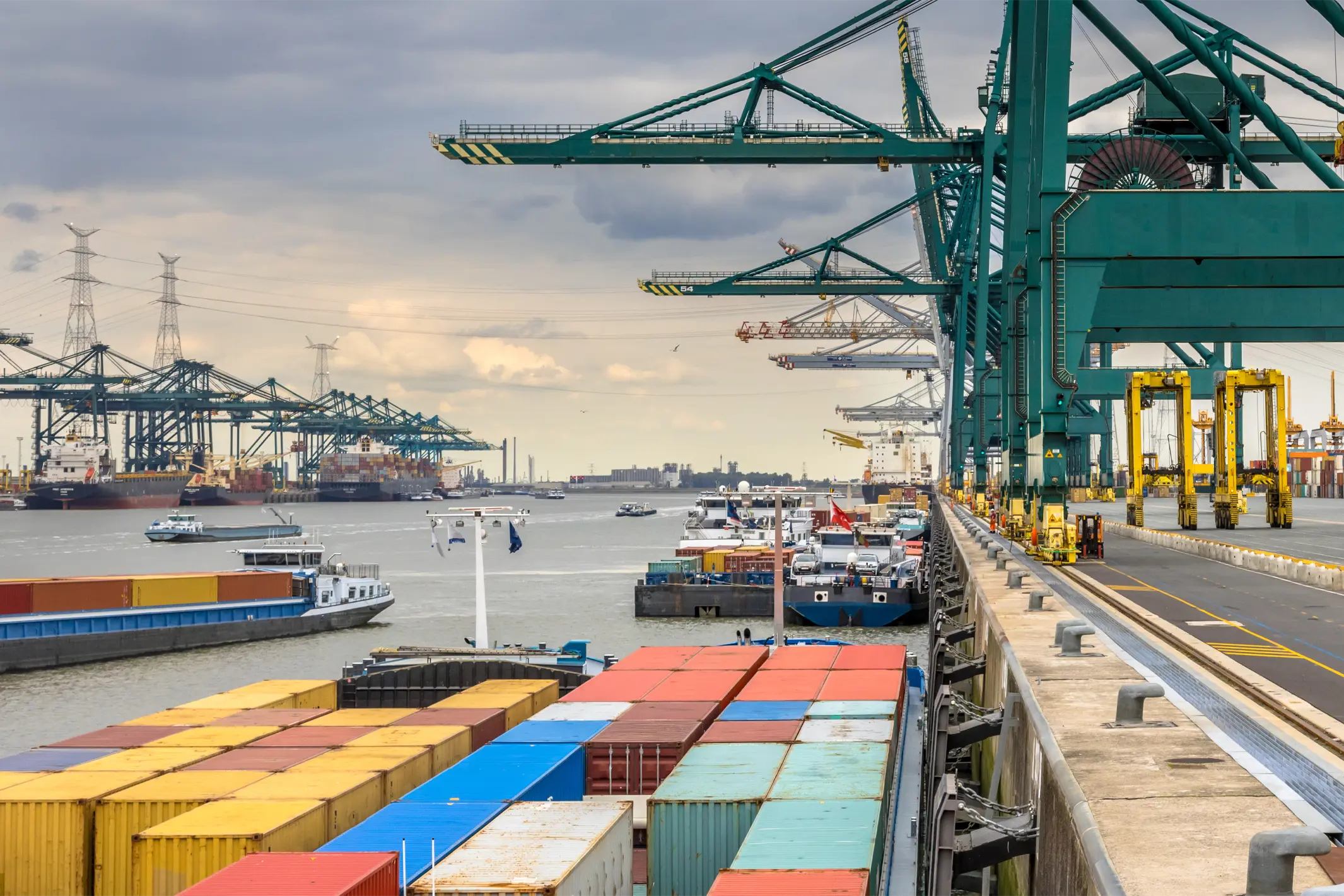lbh belgium, port of antwerp, inland shipping, lbh group, port agent, dry bulk, shipping agent